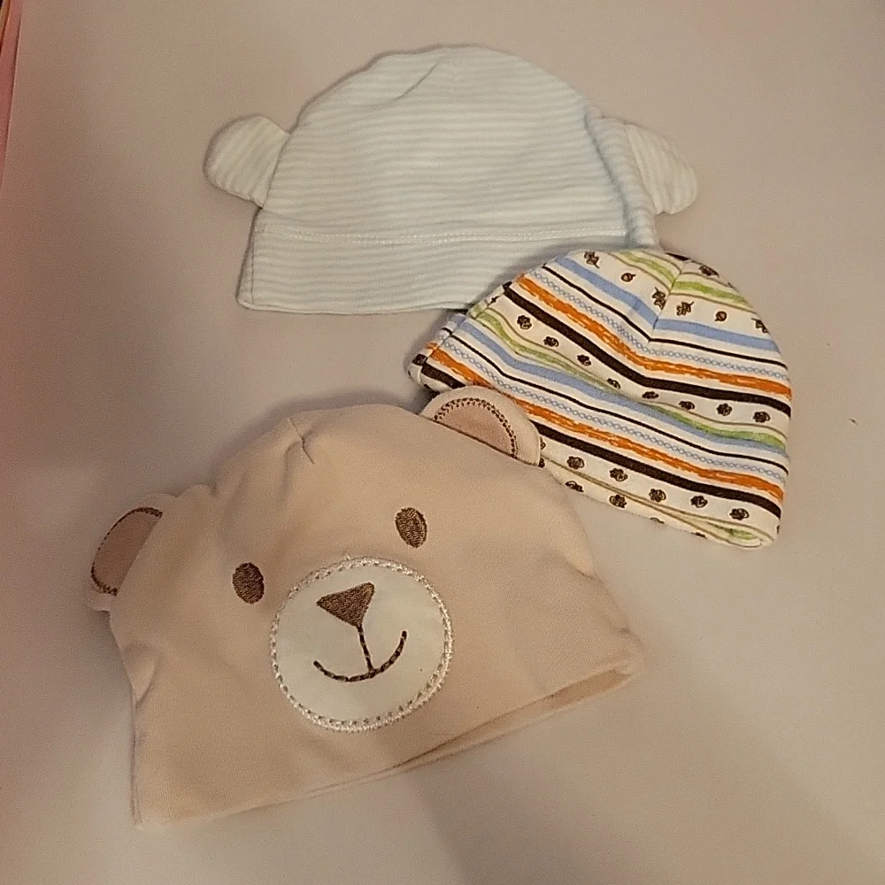 3 Baby Hats